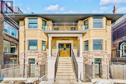 1C - 1540 KING STREET W  Toronto, ON M6K 1J6