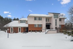 28 Manswood Crescent  Brampton, ON L6T 0A4