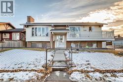 7160 Temple Drive NE  Calgary, AB T1Y 4E7