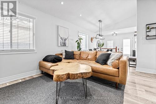 82 Orchid Crescent, Kitchener, ON - Indoor Photo Showing Living Room