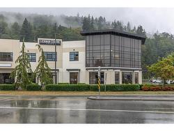 105 43995 PROGRESS WAY|West Chilliwack  Chilliwack, BC V2R 0E6