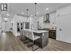 Furnishings can stay! - 