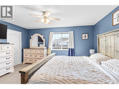 2395 Pleasant Valley Road Unit# 14, Armstrong, BC - Indoor Photo Showing Bedroom