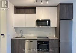 PH1920 - 60 PRINCESS STREET  Toronto, ON M5A 2C7