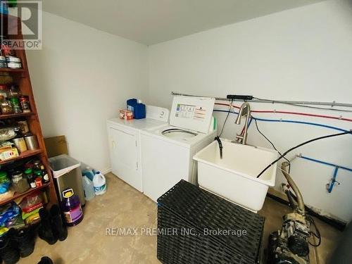 2462 Rundle Road, Clarington, ON - Indoor Photo Showing Laundry Room