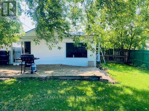 2462 Rundle Road, Clarington, ON - Outdoor