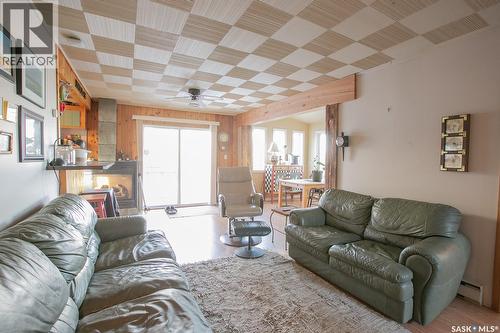 105 Briere Drive, Regina Beach, SK - Indoor Photo Showing Living Room