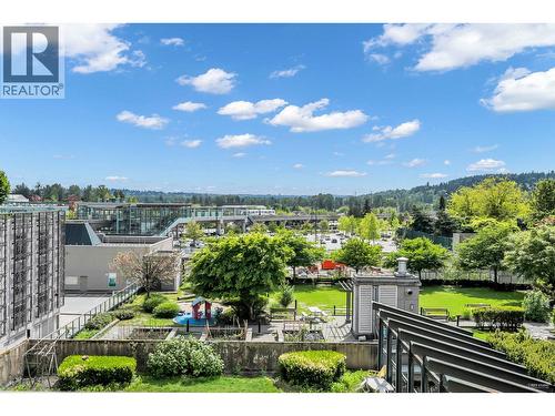 405 2992 Glen Drive, Coquitlam, BC 