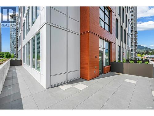 405 2992 Glen Drive, Coquitlam, BC 