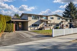 565 Hemlock Road  Kelowna, BC V1X 4W8