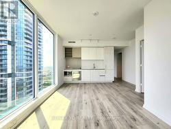 3503 - 1000 PORTAGE PARKWAY  Vaughan, ON L4K 0L1