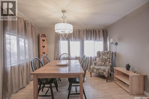 104 Briere Drive, Regina Beach, SK - Indoor Photo Showing Dining Room