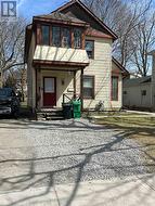 552 BETHUNE STREET  Peterborough (Town Ward 3), ON K9H 3Z5