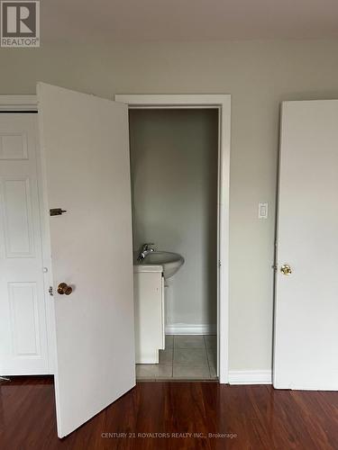 7242 Sills Road, Mississauga, ON - Indoor Photo Showing Other Room