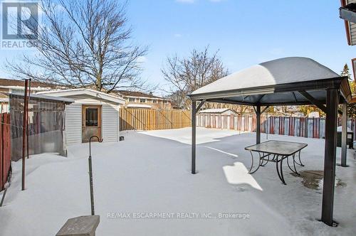 18 Ridley Drive, Hamilton, ON - Outdoor