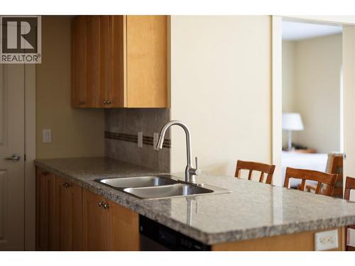 4205 Gellatly Road Unit# 416, West Kelowna, BC - Indoor Photo Showing Kitchen With Double Sink