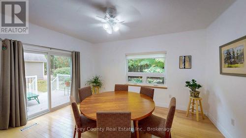 600417 Sideroad 50, Chatsworth, ON - Indoor Photo Showing Dining Room