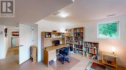 600417 Sideroad 50, Chatsworth, ON - Indoor Photo Showing Office