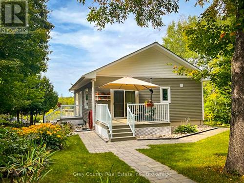 600417 Sideroad 50, Chatsworth, ON - Outdoor With Deck Patio Veranda