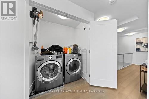 255 Avondale Avenue, Ottawa, ON - Indoor Photo Showing Laundry Room