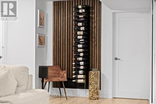 255 Avondale Avenue, Ottawa, ON - Indoor