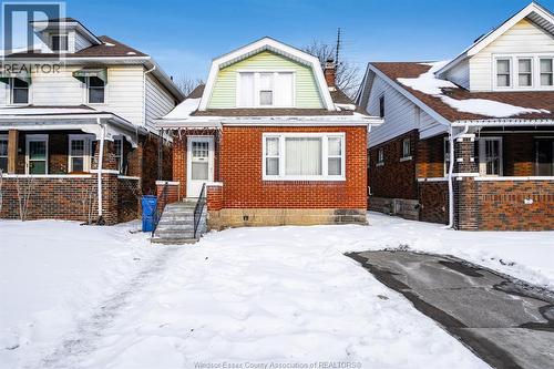 360 Rankin  Windsor, ON N9B 2R7