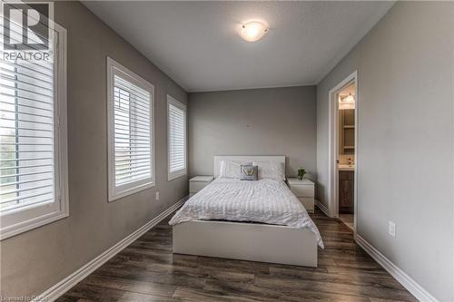 225 Netherby Lane, Kitchener, ON - Indoor Photo Showing Bedroom