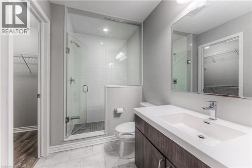 225 Netherby Lane, Kitchener, ON - Indoor Photo Showing Bathroom