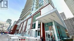 620 - 33 HELENDALE AVENUE  Toronto, ON M4R 1C5