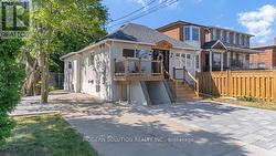 43 HARMONY AVENUE  Toronto, ON M1K 3L6