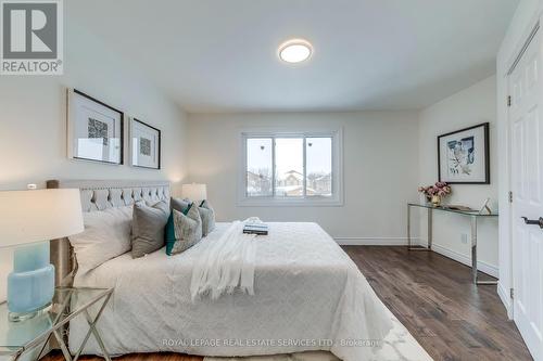 1452 Rimon Street, Mississauga, ON - Indoor Photo Showing Bedroom