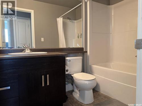 121 158 Pawlychenko Lane, Saskatoon, SK - Indoor Photo Showing Bathroom