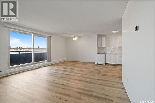 207 4615 Rae Street, Regina, SK - Indoor