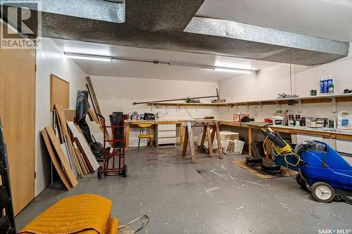 207 4615 Rae Street, Regina, SK - Indoor Photo Showing Garage