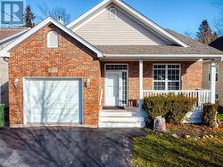 276 Summer Field Way  Dartmouth, NS B2W 6M7