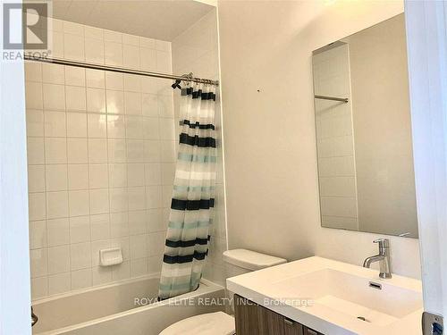 605 Marc Santi Boulevard, Vaughan, ON - Indoor Photo Showing Bathroom