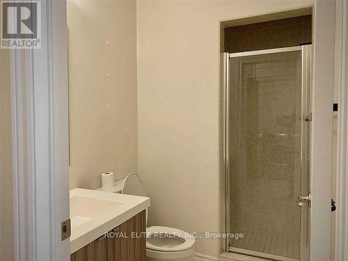 605 Marc Santi Boulevard, Vaughan, ON - Indoor Photo Showing Bathroom