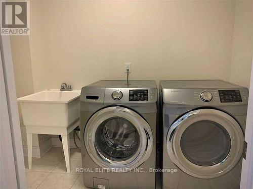 605 Marc Santi Boulevard, Vaughan, ON - Indoor Photo Showing Laundry Room