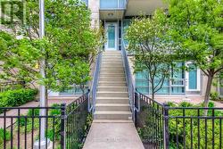 225 - 31 OLIVE AVENUE  Toronto, ON M2N 4N4