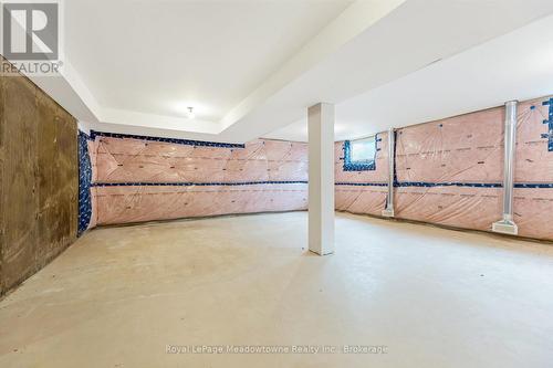 30 Cluthe Crescent, Kitchener, ON - Indoor