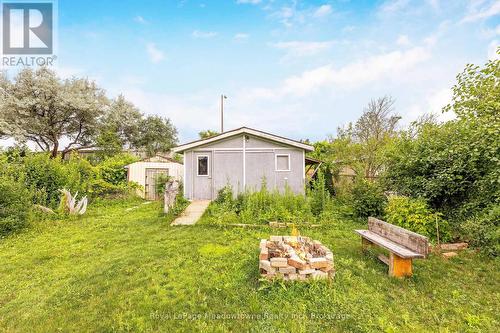 30 Cluthe Crescent, Kitchener, ON - Outdoor