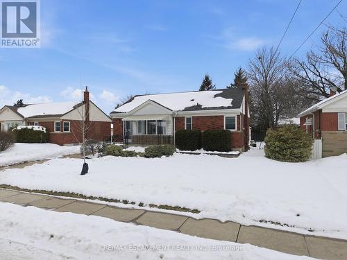 15 Mulock Avenue, Hamilton, ON - Outdoor