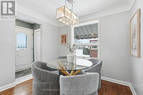 15 Mulock Avenue, Hamilton, ON - Indoor Photo Showing Dining Room