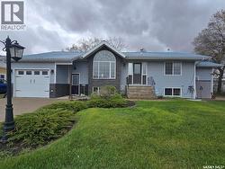 1010 Desmond STREET Grenfell, SK S0G 2B0