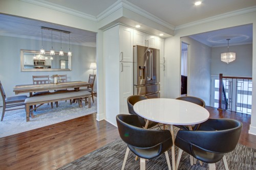 Cuisine - 51 Rue Desbarats, Kirkland, QC - Indoor