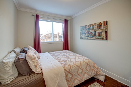 Chambre à coucher - 51 Rue Desbarats, Kirkland, QC - Indoor Photo Showing Bedroom