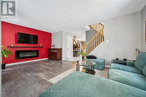668 Jacob Lane, Waterloo, ON - Indoor Photo Showing Living Room With Fireplace