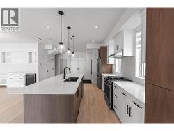 840 Grenfell Avenue Unit# 4 Lot# 4  Kelowna, BC V1Y 5J4