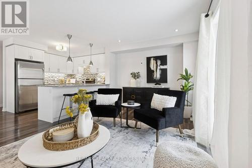 181 South Creek Drive, Kitchener, ON - Indoor