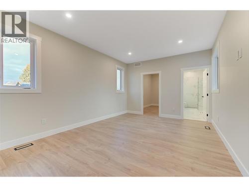 732 Coopland Crescent Unit# 4, Kelowna, BC - Indoor Photo Showing Other Room